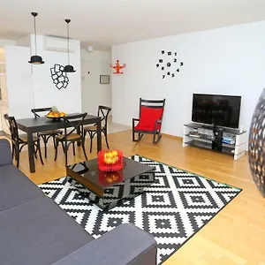 Apartment Luxury Apts Leone Centre, Split